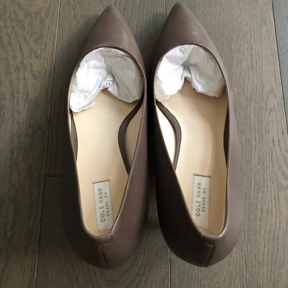 Cole Haan Grand. OS Leather Hi Heel Shoes w 2" Heels Dark Taupe Sz 9.5B NWOT - Picture 3 of 6